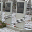 Сегодня, в День героев Отечества, новосергиевцы возложили цветы на Аллее Героев. - Новосергиевский район